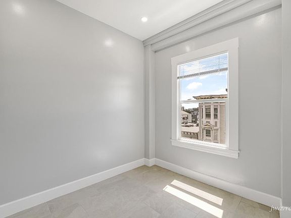 5th image of 312 Fillmore St APT 11
