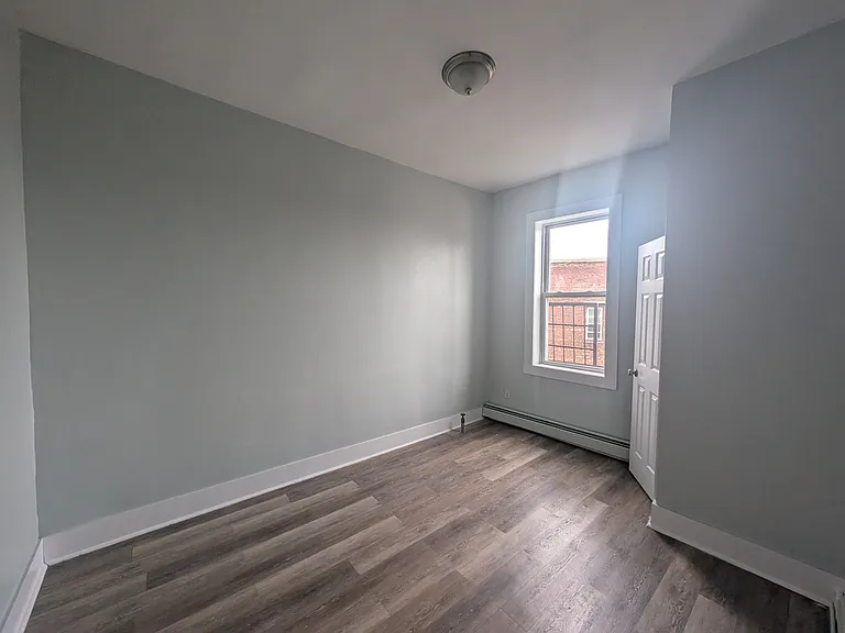 72 Grove St #6 — Photo 14