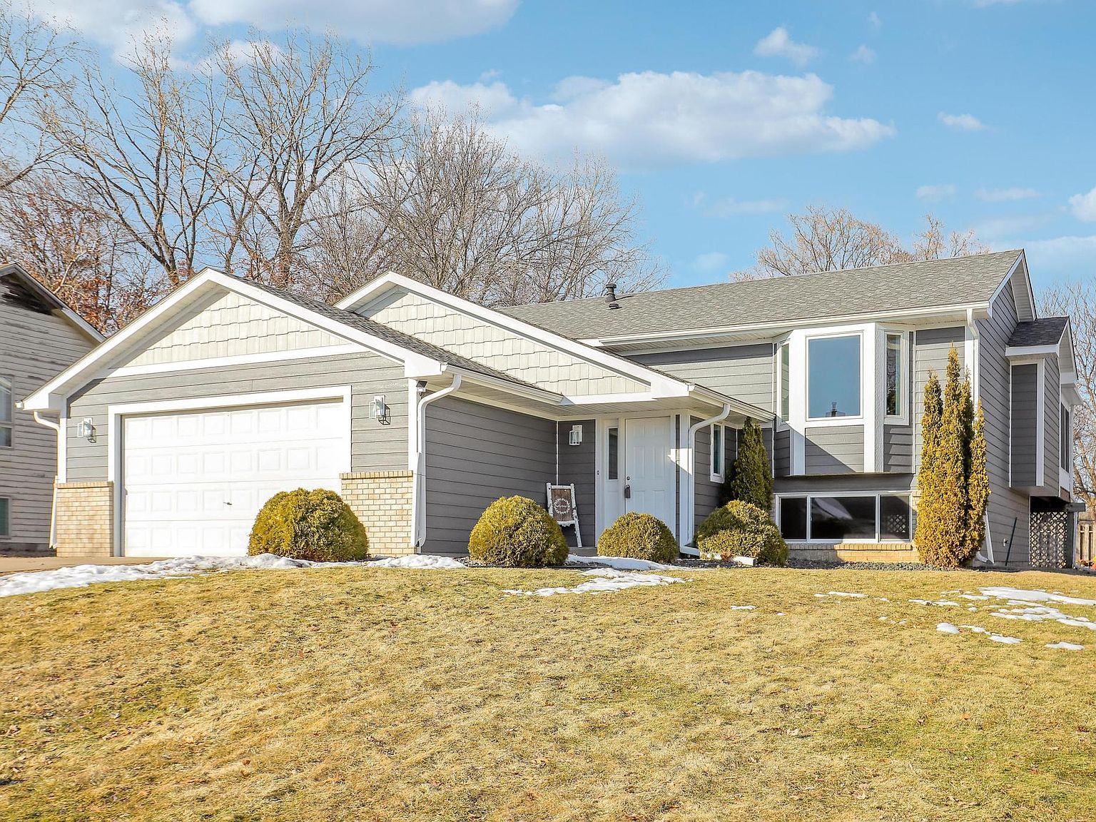 2629 Nemitz Ave E, Maplewood, MN 55119 | Zillow