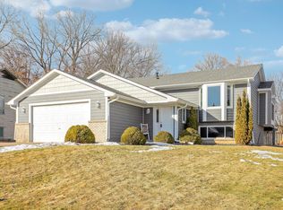 2629 Nemitz Ave E, Maplewood, MN 55119