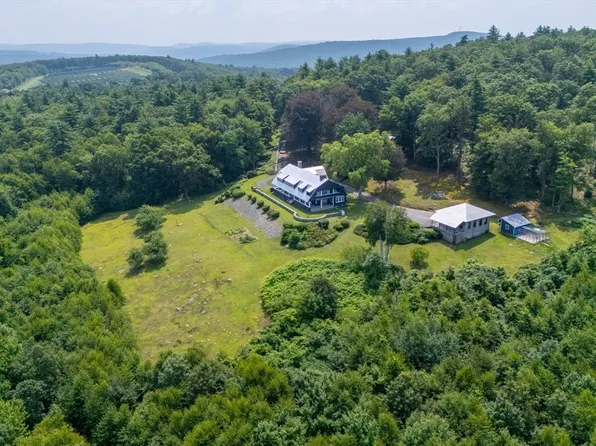 23-23R Burlingame Rd, Palmer, MA 01069