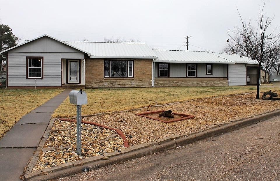 1st image of 1206 Park Dr