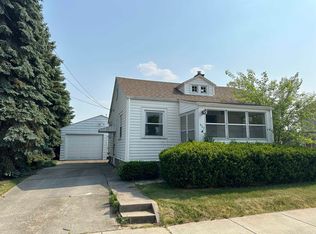 927 Clayton Ave, Fort Wayne, IN 46808