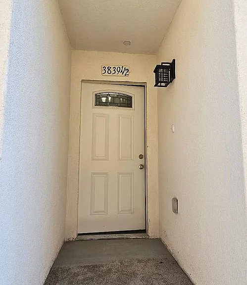 3839 Woodlawn Ave — Photo 5