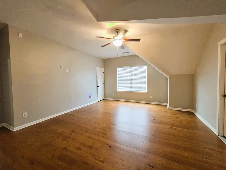 4213 Longfellow Dr — Photo 22