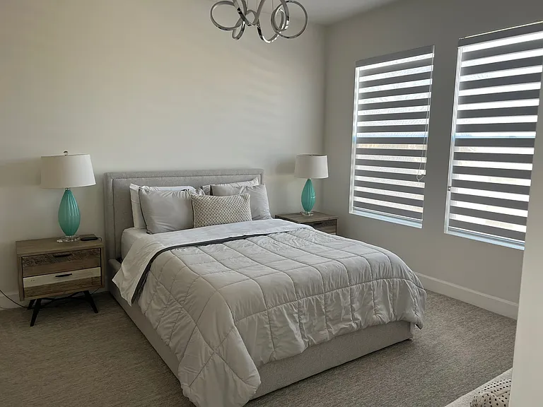 300 E 4th St #402 — Photo 47