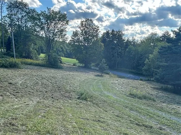 E Lake Rd #40, Hamilton, NY 13346