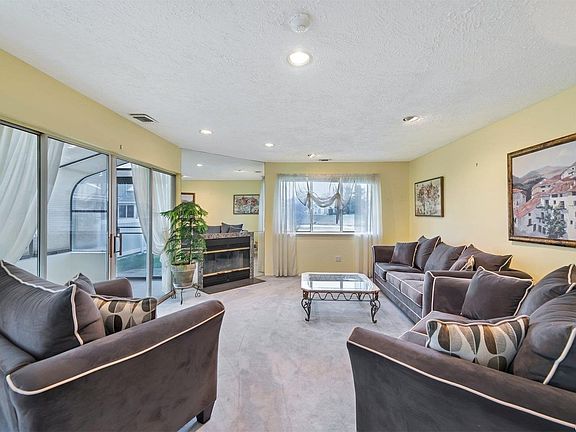 4th image of 106 E Midland Pond Ct #106
