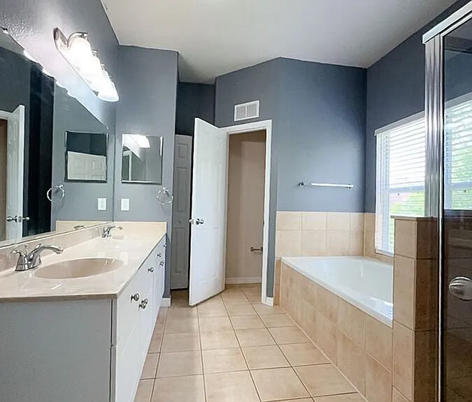 10829 Dragonwood Dr — Photo 19