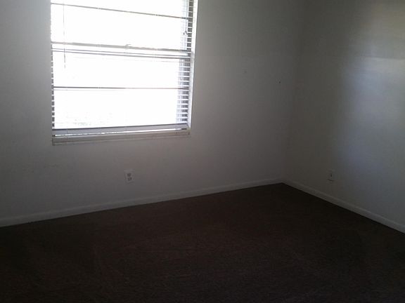 5th image of 1901 Sabal Ridge Court #19-E