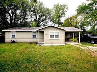 483 W Pickens Rd, Pea Ridge, AR 72751