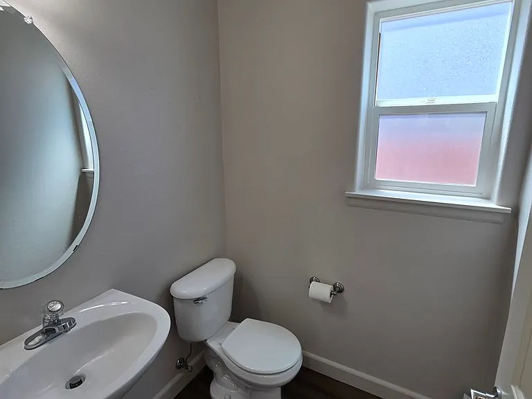 3807 Ryunkin St SE — Photo 23