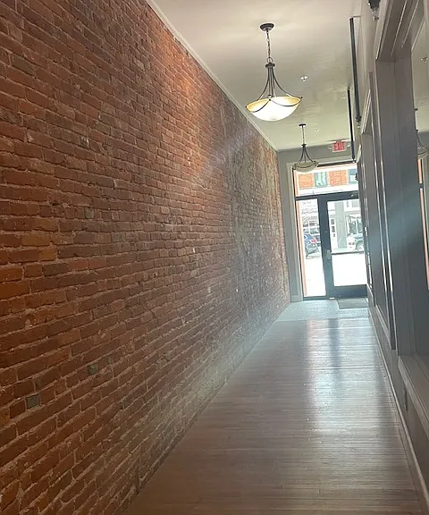 218 Huron Ave — Photo 17