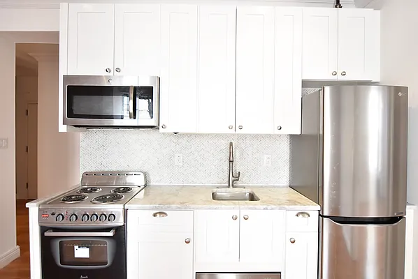 Rented by Compass | media 16