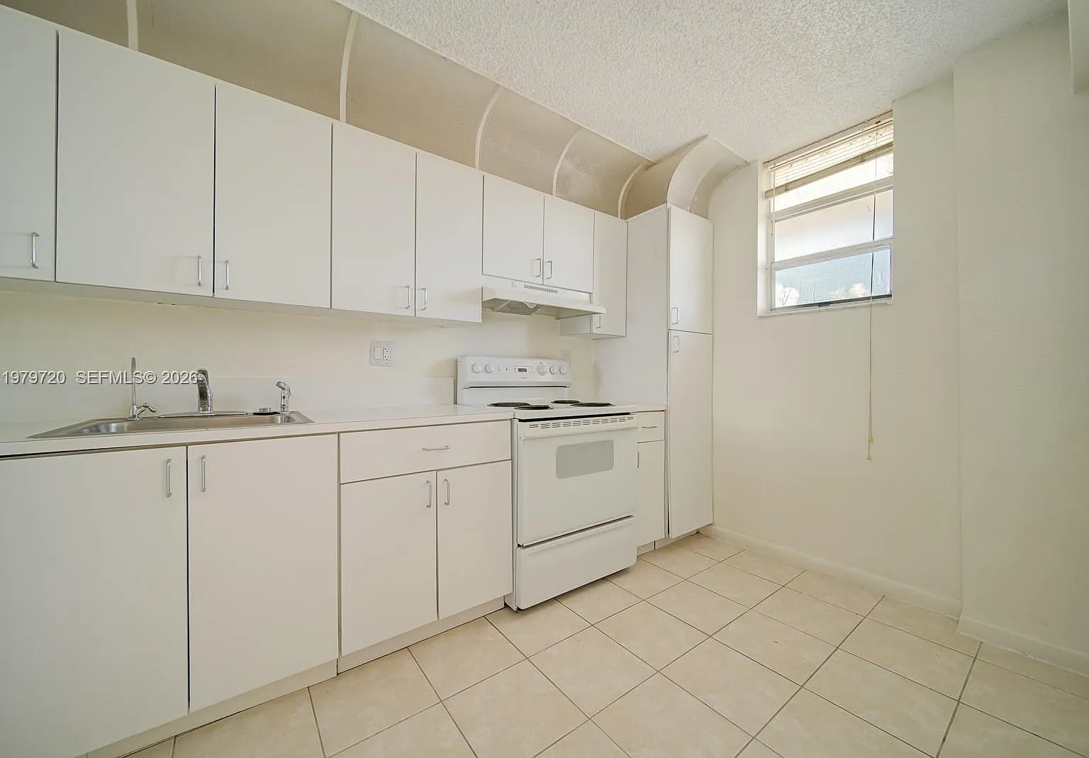 Island Shores Condo — Photo 2