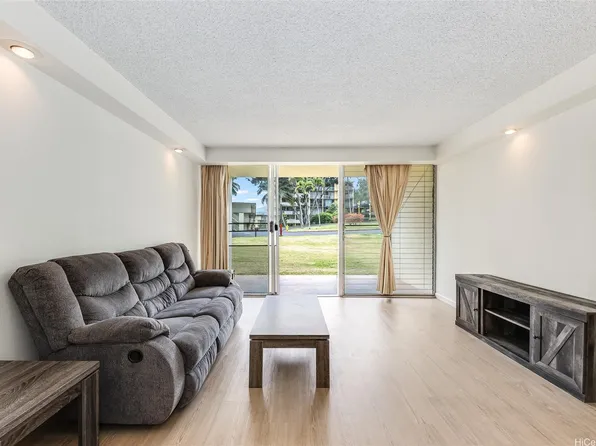 95-2047 Waikalani Pl APT D105, Mililani, HI 96789