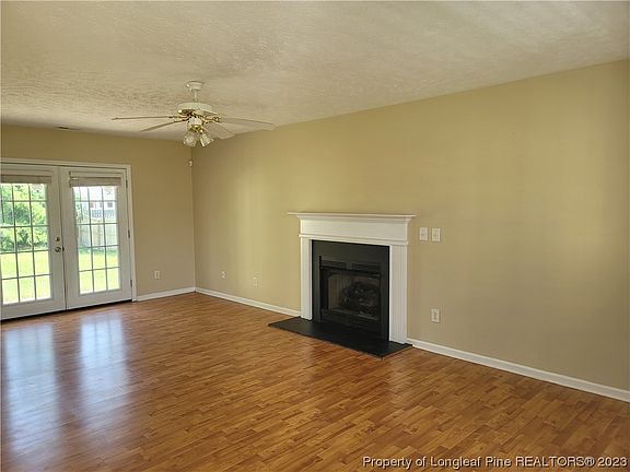 5th image of 5524 Hall Glen Dr