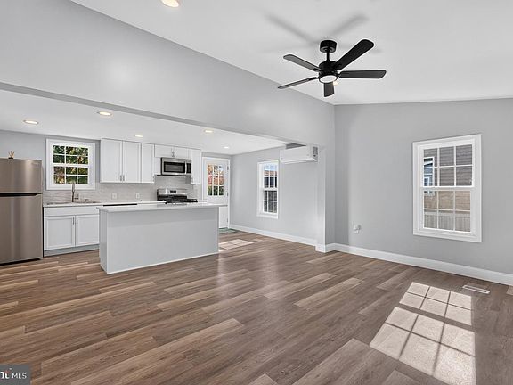 3rd image of 165 W Ridge Pike Lot 109