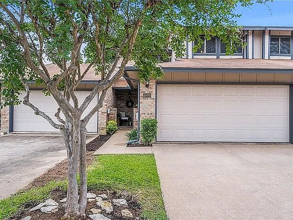 2nd image of 1081 Verbena Dr