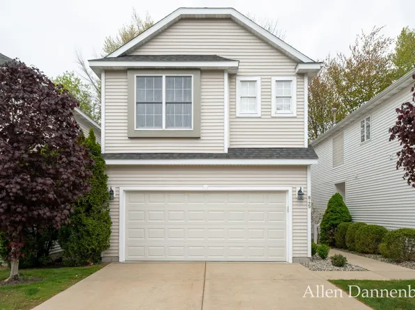 845 Bluff Creek Dr #58, Grand Haven, MI 49417
