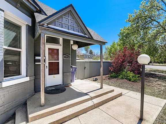 4th image of 1950 N Clarkson Street