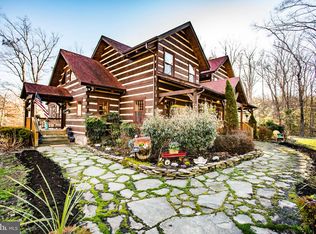 8301 Oak Pond Way, Fredericksburg, VA 22408