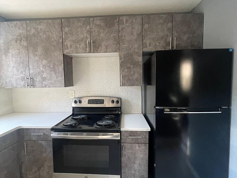 1st image of 130 N Walnut St APT 10