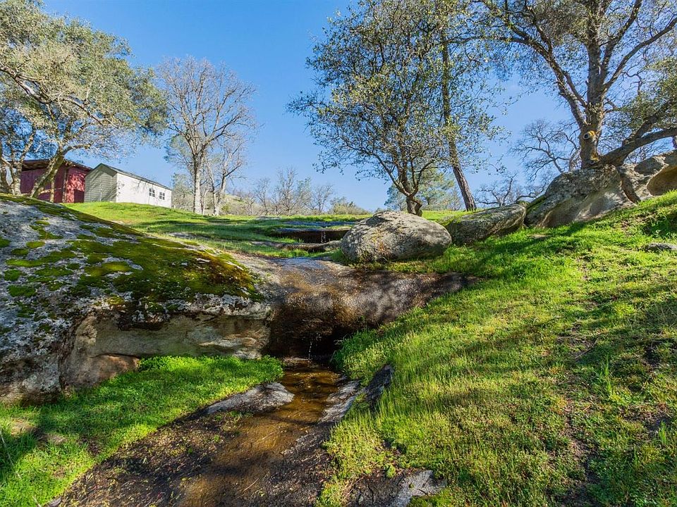 2nd image of 29176 Acorn Ct