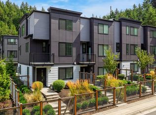 18707 76th Ave W, Lynnwood, WA