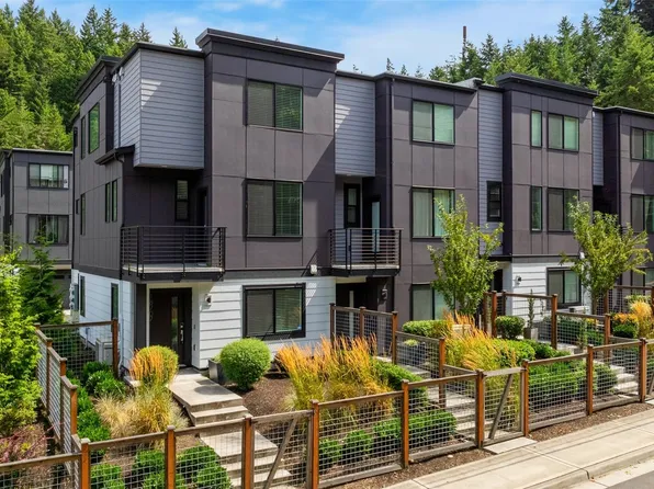 18707 76th Avenue W, Lynnwood, WA 98037