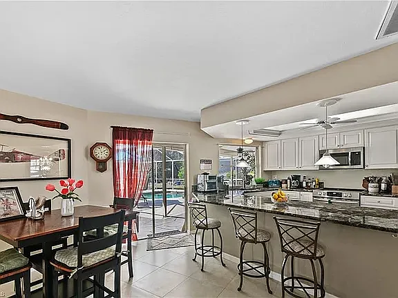 22632 Fountain Lakes Blvd — Photo 3