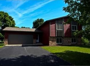 1040 80th Ct N, Brooklyn Park, MN 55444