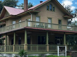 421 W 37th St, Savannah, GA 31401