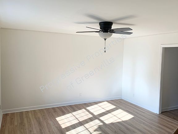 3rd image of 3505 E North St APT 2