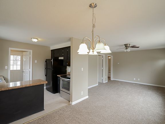 5th image of 515 Aspen Dr