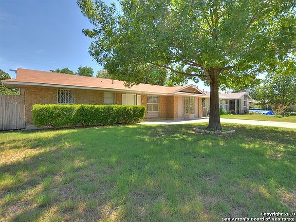 2nd image of 4610 Argonne Dr
