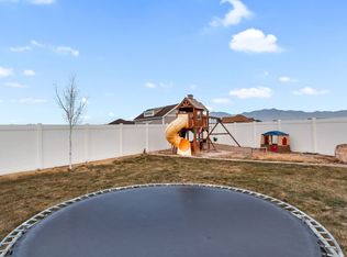 799 E Saddle Horn Rd, Grantsville, UT 84029