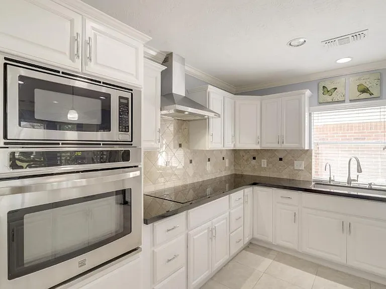 6610 Timber Square Ct — Photo 15