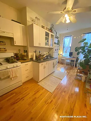 Rented by Northside Plaza Inc. | media 1