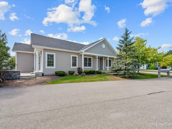865 Villa Dr, Crystal Lake, IL 60014