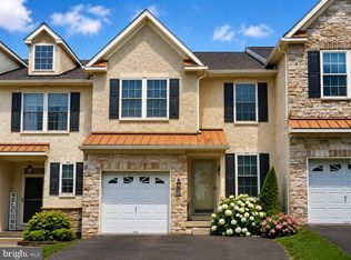 53 Cricket Dr, Conshohocken, PA 19428