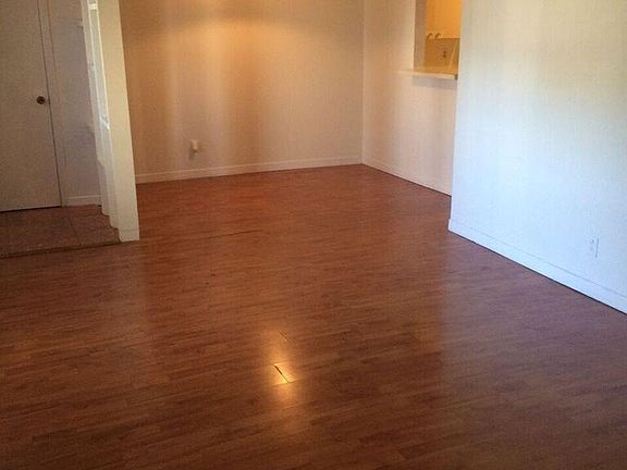 4th image of 2627 Marilee Ln APT 7