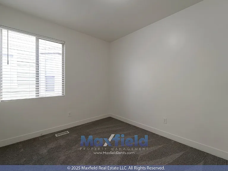 2722 N Double Eagle Dr — Photo 23