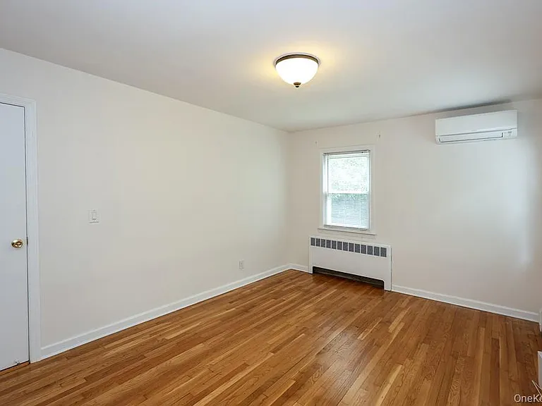 242 Clinton Rd — Photo 20
