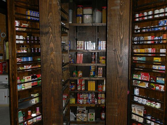 Pantry 