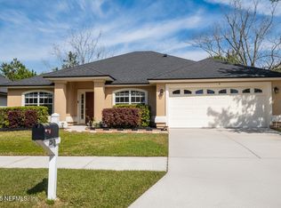 12045 SANDS POINTE Court, Macclenny, FL 32063