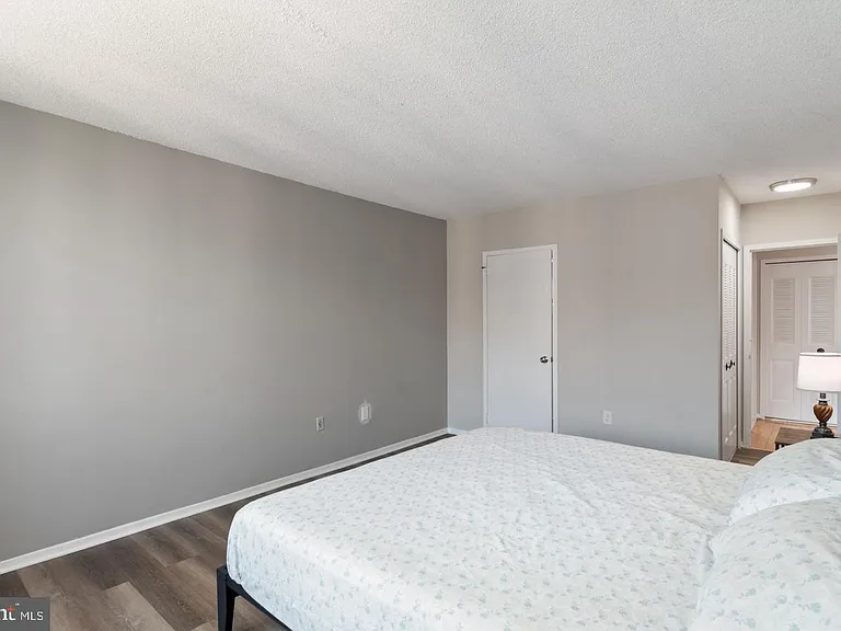 3705 S George Mason Dr #2202S — Photo 13