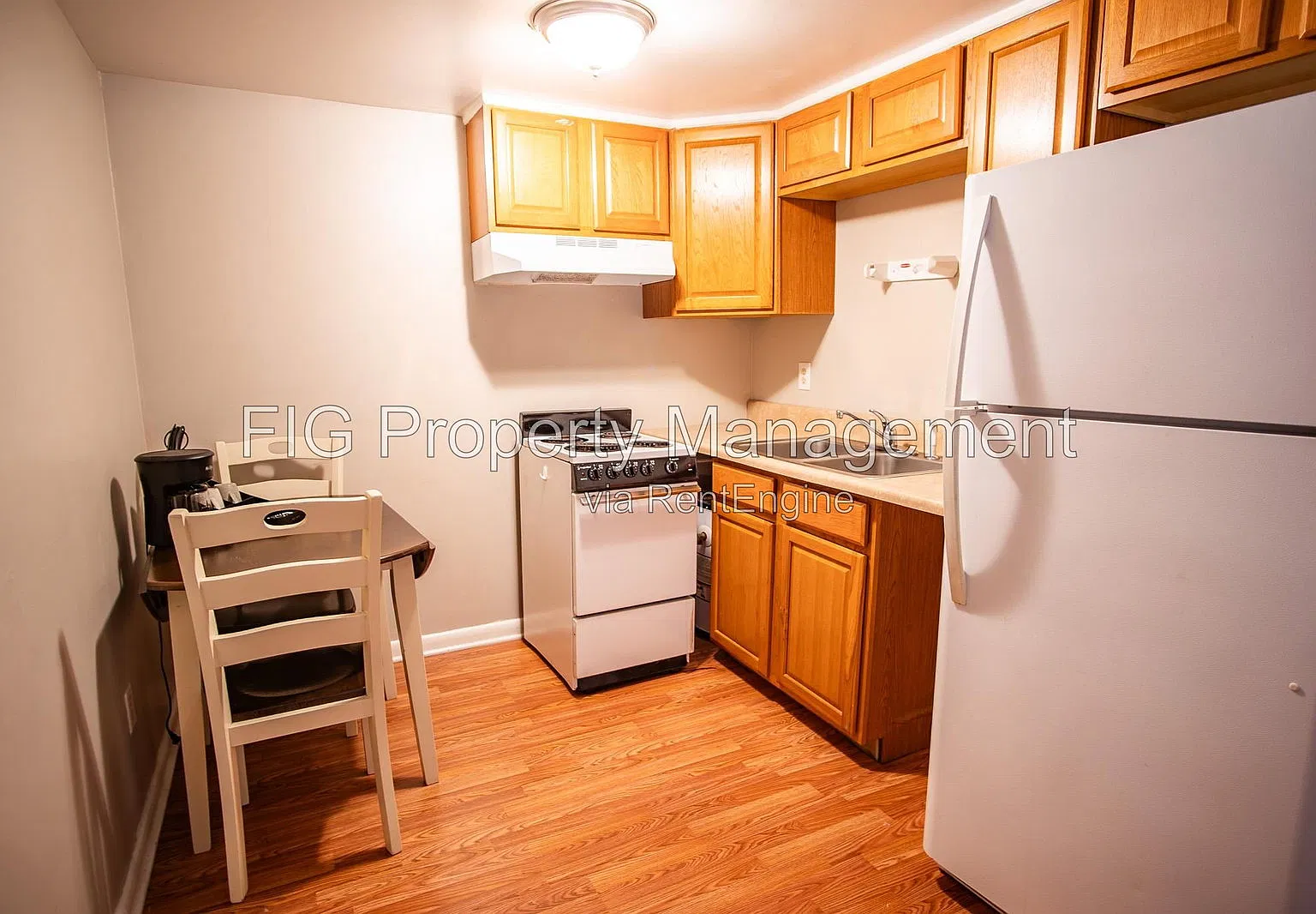 1 bed, 1.0 bath, $800 — Photo 1