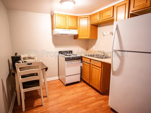 707 W Race St #5, Kingston, TN 37763