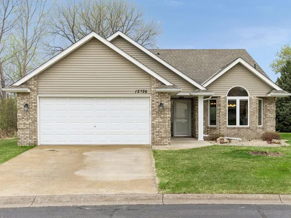 12726 Ivywood St NW, Coon Rapids, MN 55448